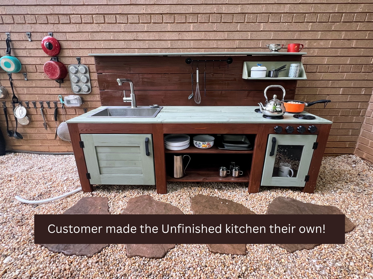 Deluxe Cedar Mud Kitchen