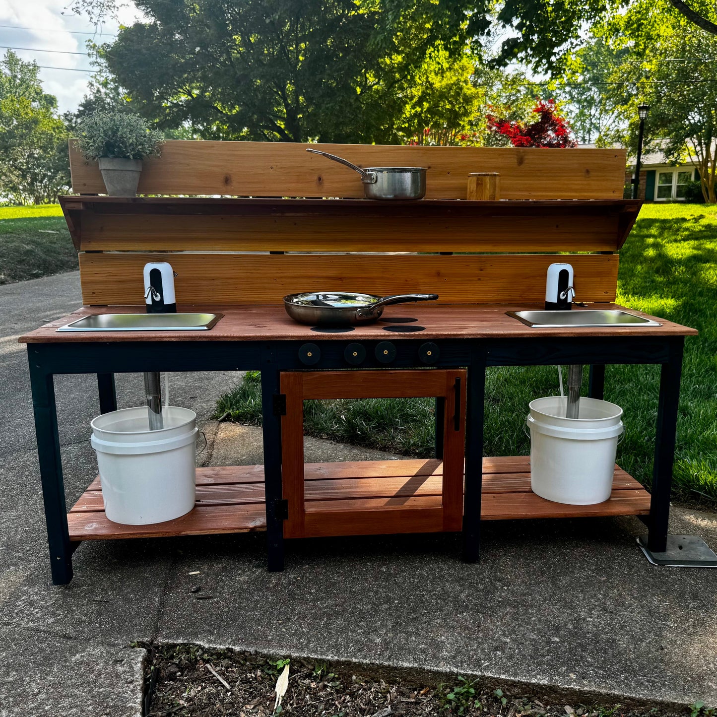 Large Kids Mud Kitchens