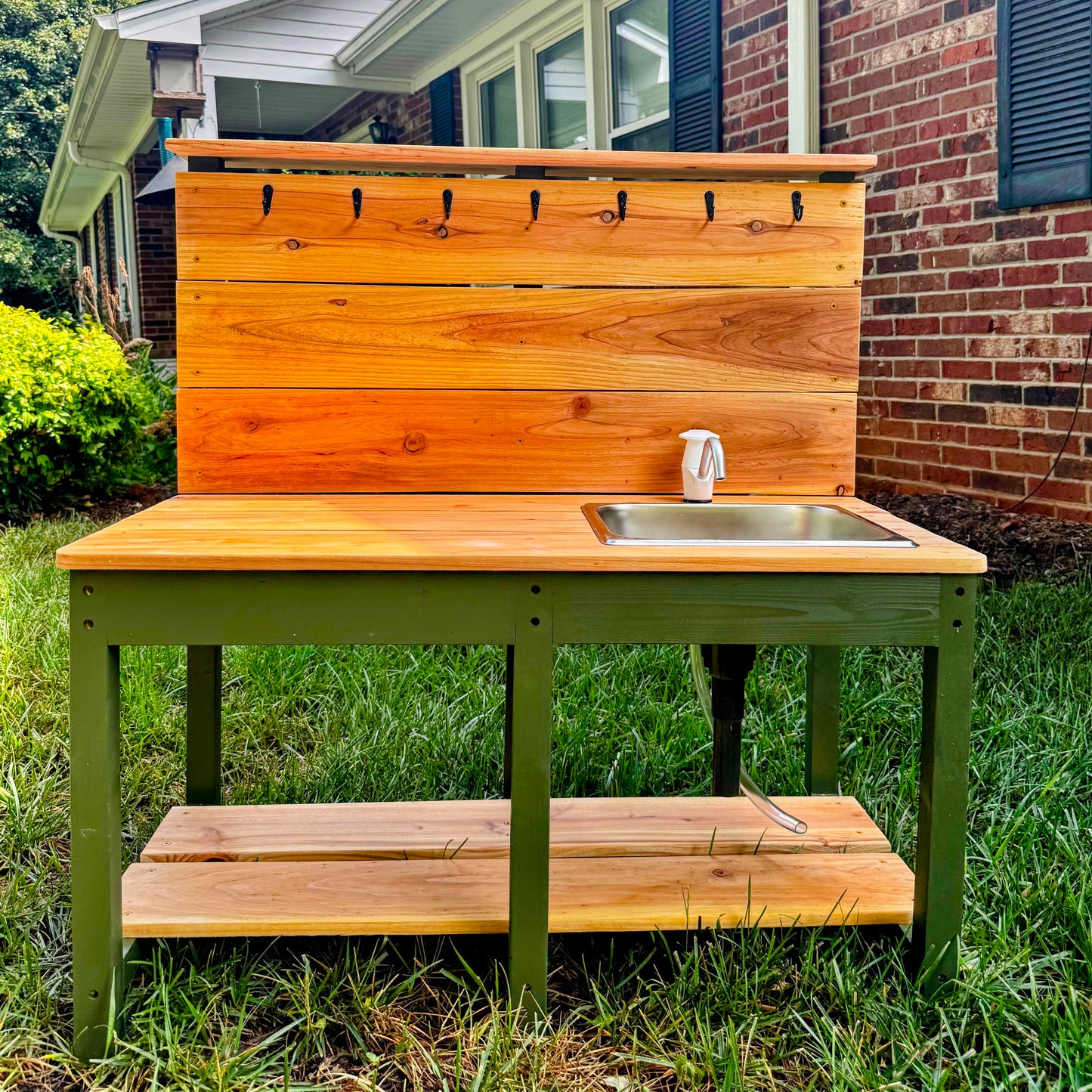 Compact Mud Kitchen w/Special Upgrade Package