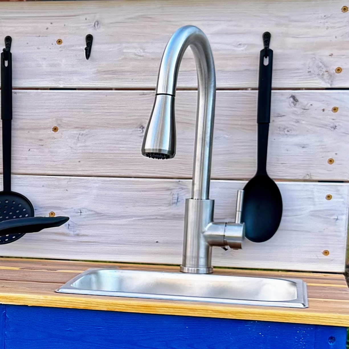 Faucet With garden hose connection