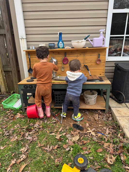 How to Set Up Your Mud Kitchen (No Stress, Just Fun!)