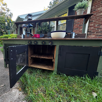 Design Your Own – Custom Mud Kitchen  Request
